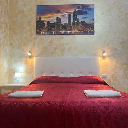 Monlight Guest House ローマ エクステリア 写真
