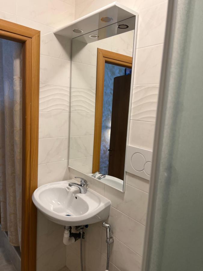Monlight Guest House ローマ エクステリア 写真